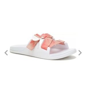 NWT- Chacos CHILLOS SLIDE in Persimmon - Size Women's 7